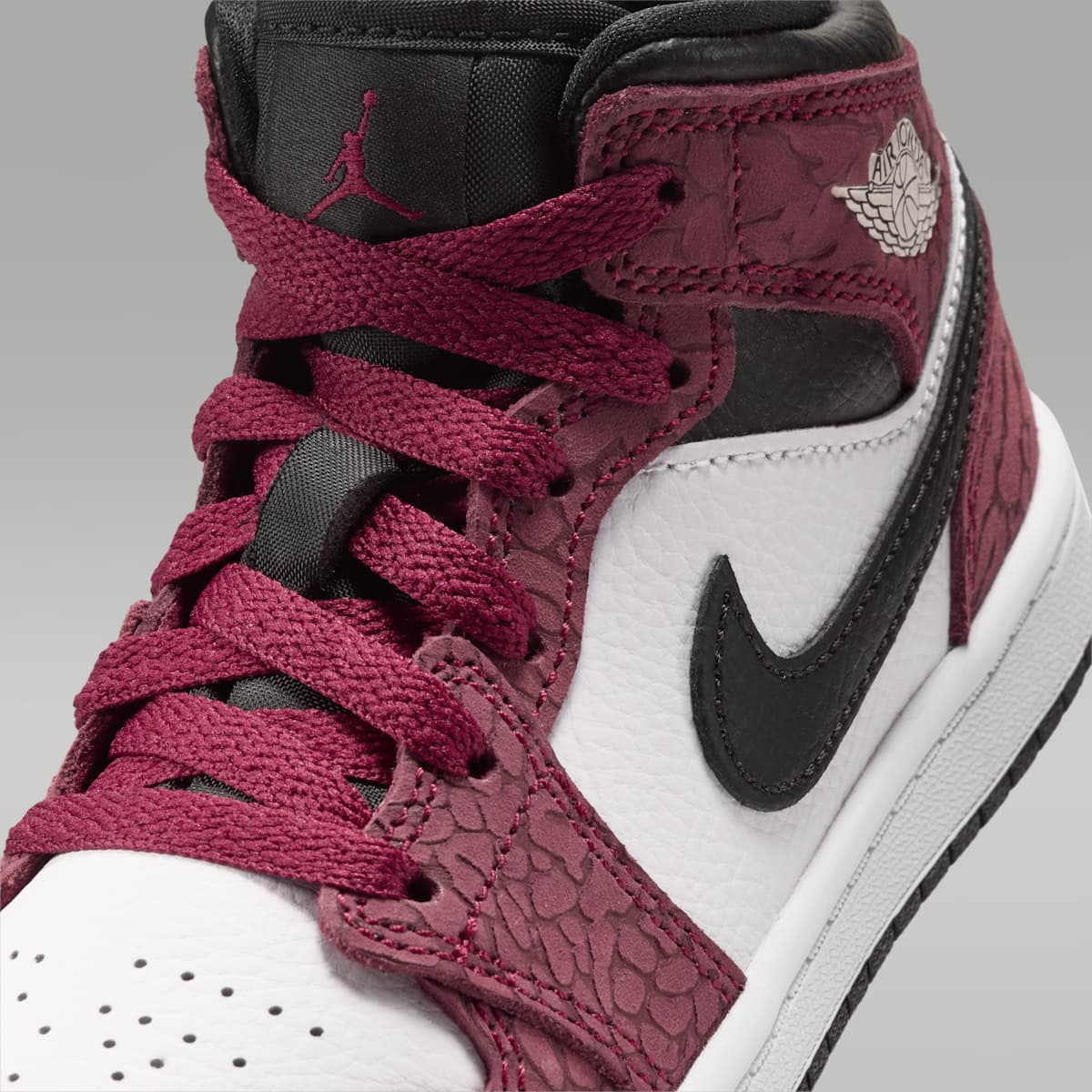 Jordan 1 Mid SE Little Kids' Shoes - Team Red/Black/Dark Team Red/White
