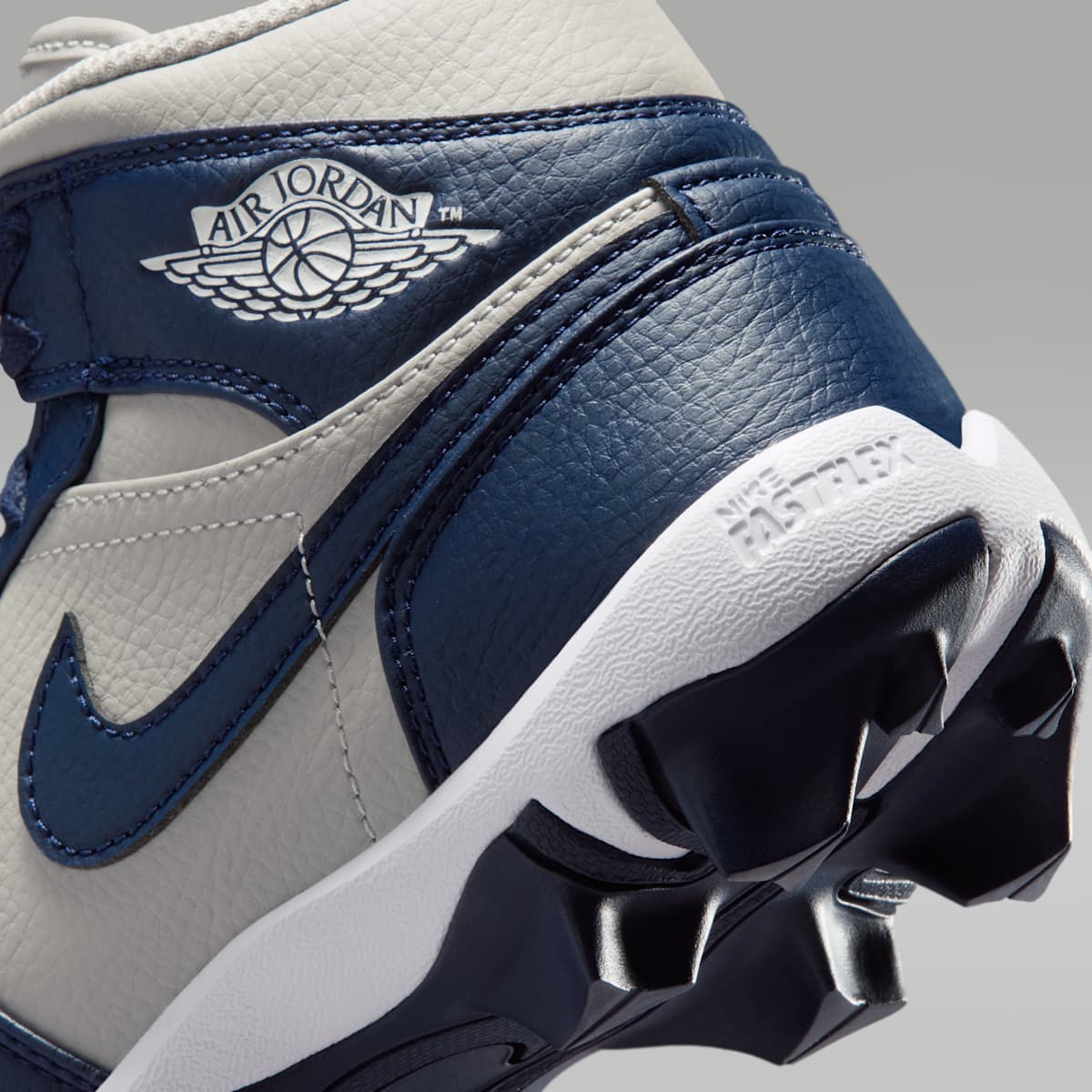 Jordan 1 Mid Little/Big Kids' Cleats - Wolf Grey/College Navy