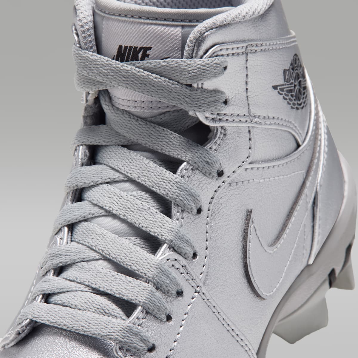 Jordan 1 Mid Little/Big Kids' Cleats - Metallic Silver/Black