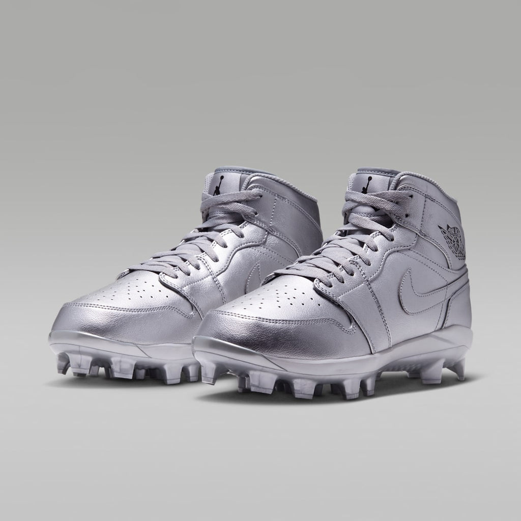 Jordan 1 Retro MCS Men's Baseball Cleats - Metallic Silver/Black - Image 5