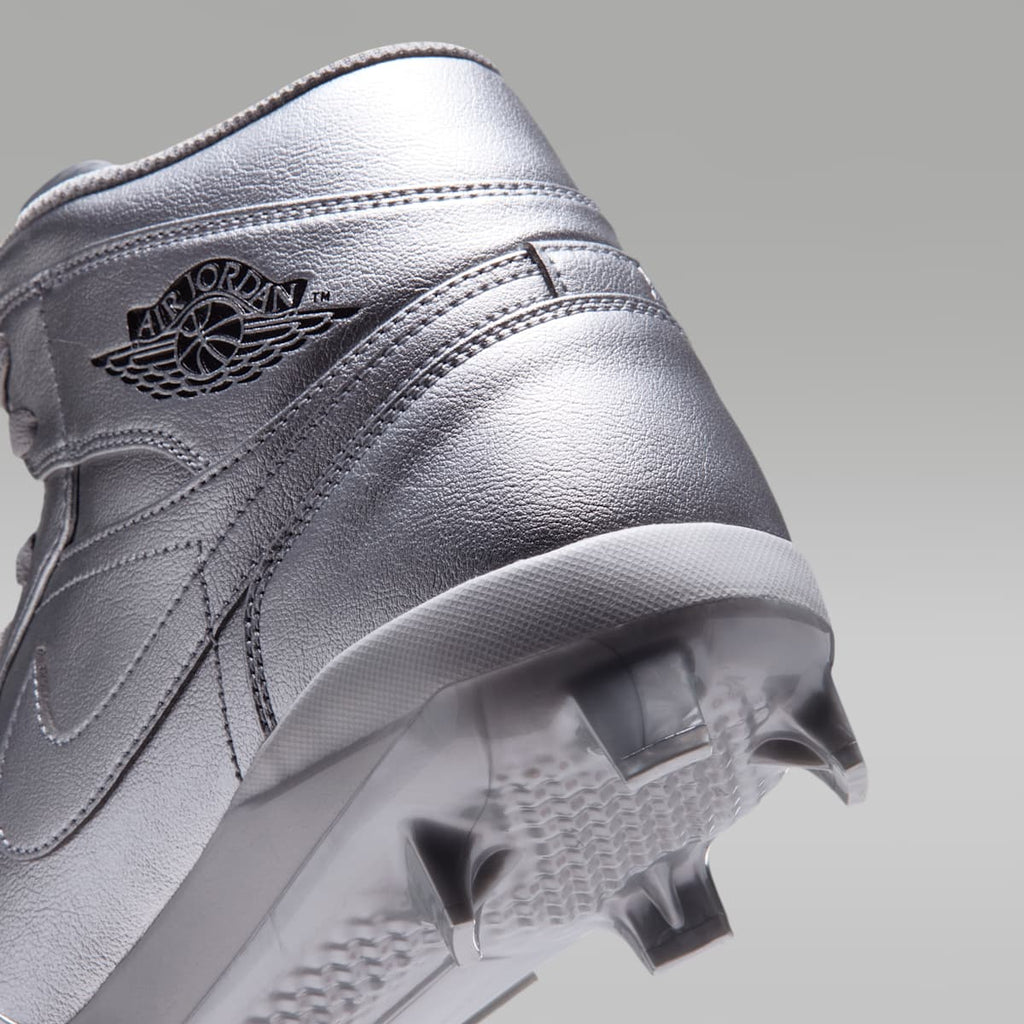 Jordan 1 Retro MCS Men's Baseball Cleats - Metallic Silver/Black - Image 9