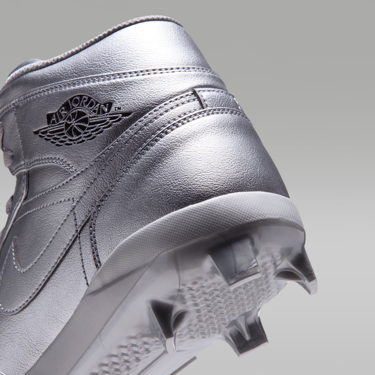 Jordan 1 Retro MCS Men's Baseball Cleats - Metallic Silver/Black - Image 9