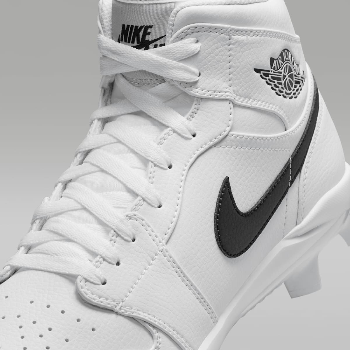 Jordan 1 Retro MCS Men's Baseball Cleats - White/Black - Image 8