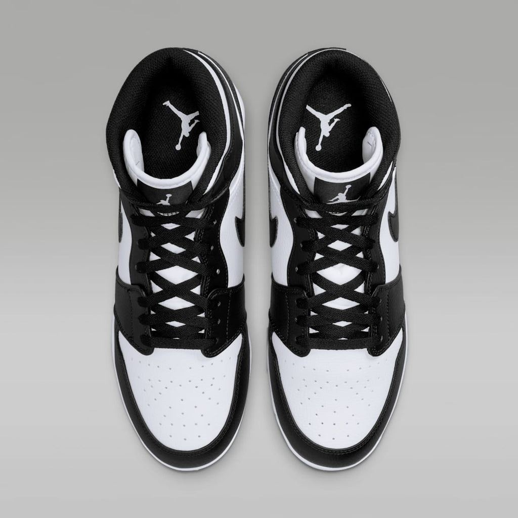 Jordan 1 Retro MCS Men's Baseball Cleats - White/Black/Black - Image 4