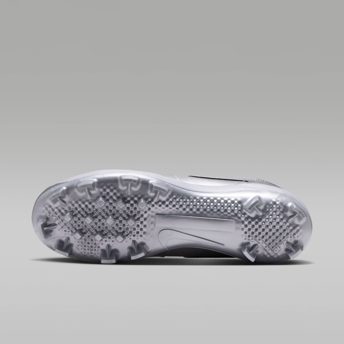 Jordan 1 Retro MCS Men's Baseball Cleats - Metallic Silver/Black - Image 2