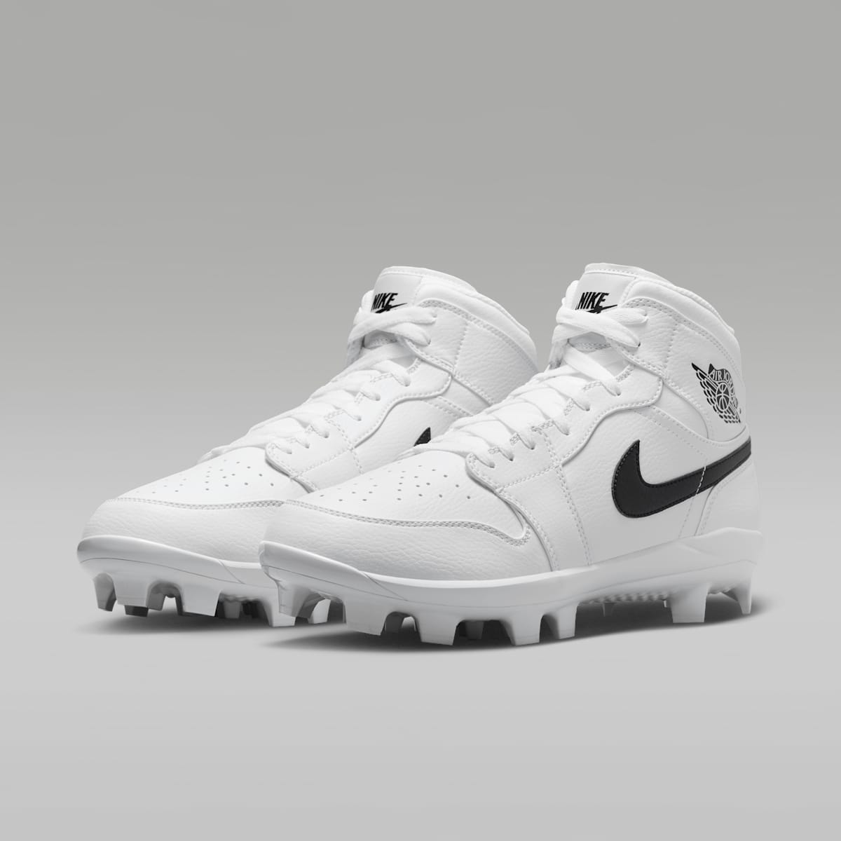 Jordan 1 Retro MCS Men's Baseball Cleats - White/Black - Image 5