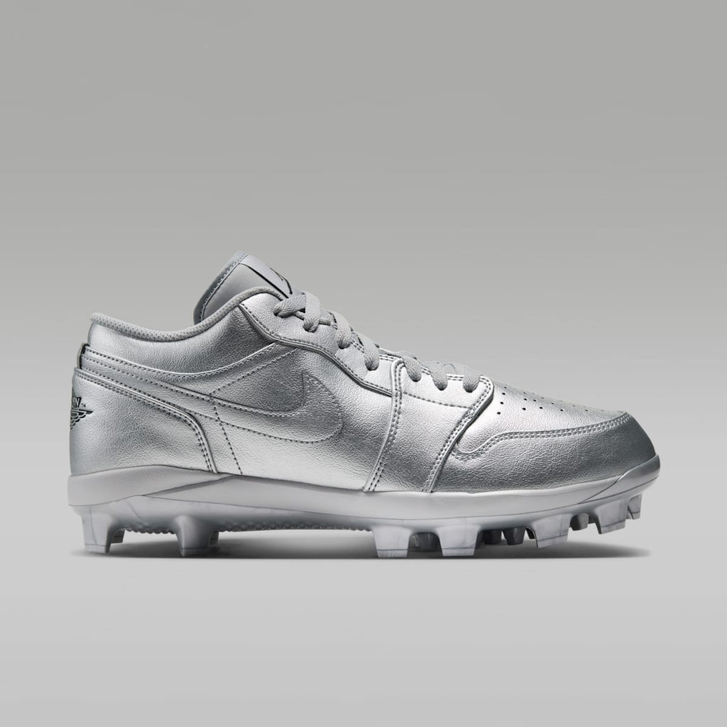 Jordan 1 Retro MCS Low Men's Baseball Cleats - Metallic Silver/Black - Image 3