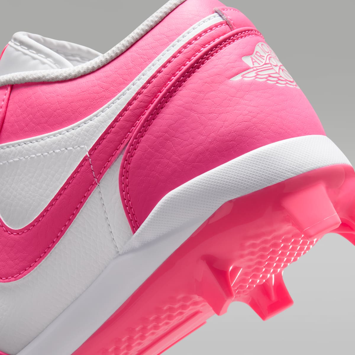 Jordan 1 Retro MCS Low Men's Baseball Cleats - White/Sunset Pulse/Digital Pink - Image 9