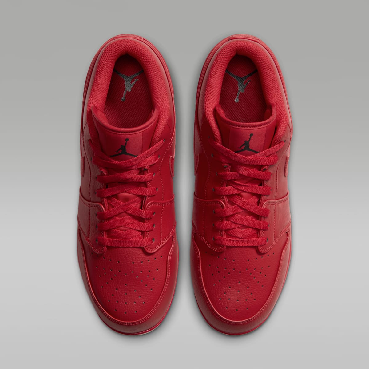 Jordan 1 Retro MCS Low Men's Baseball Cleats - University Red/Black - Image 4
