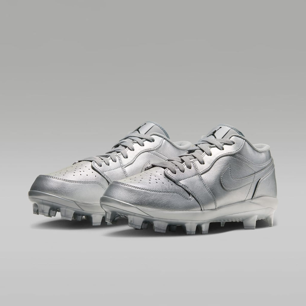 Jordan 1 Retro MCS Low Men's Baseball Cleats - Metallic Silver/Black - Image 5