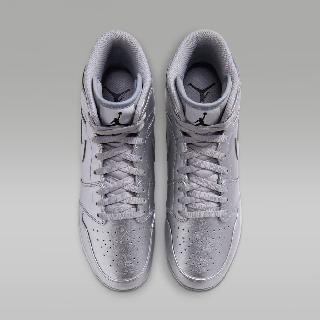 Jordan 1 Retro MCS Men's Baseball Cleats - Metallic Silver/Black - Image 4