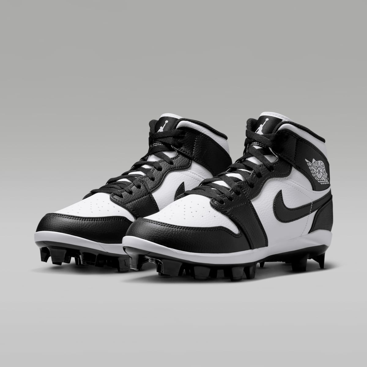Jordan 1 Retro MCS Men's Baseball Cleats - White/Black/Black - Image 5