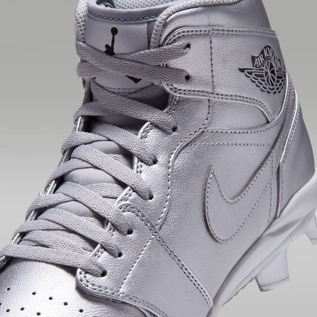 Jordan 1 Retro MCS Men's Baseball Cleats - Metallic Silver/Black - Image 8