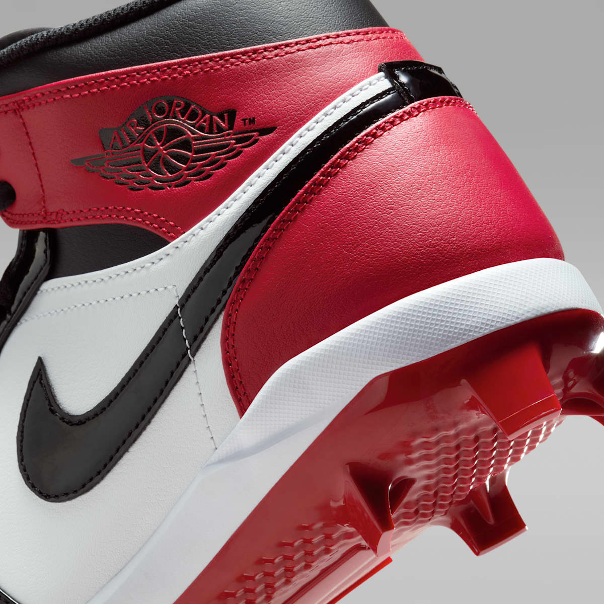 Jordan 1 Retro MCS Men's Baseball Cleats - Gym Red/White/Black - Image 9