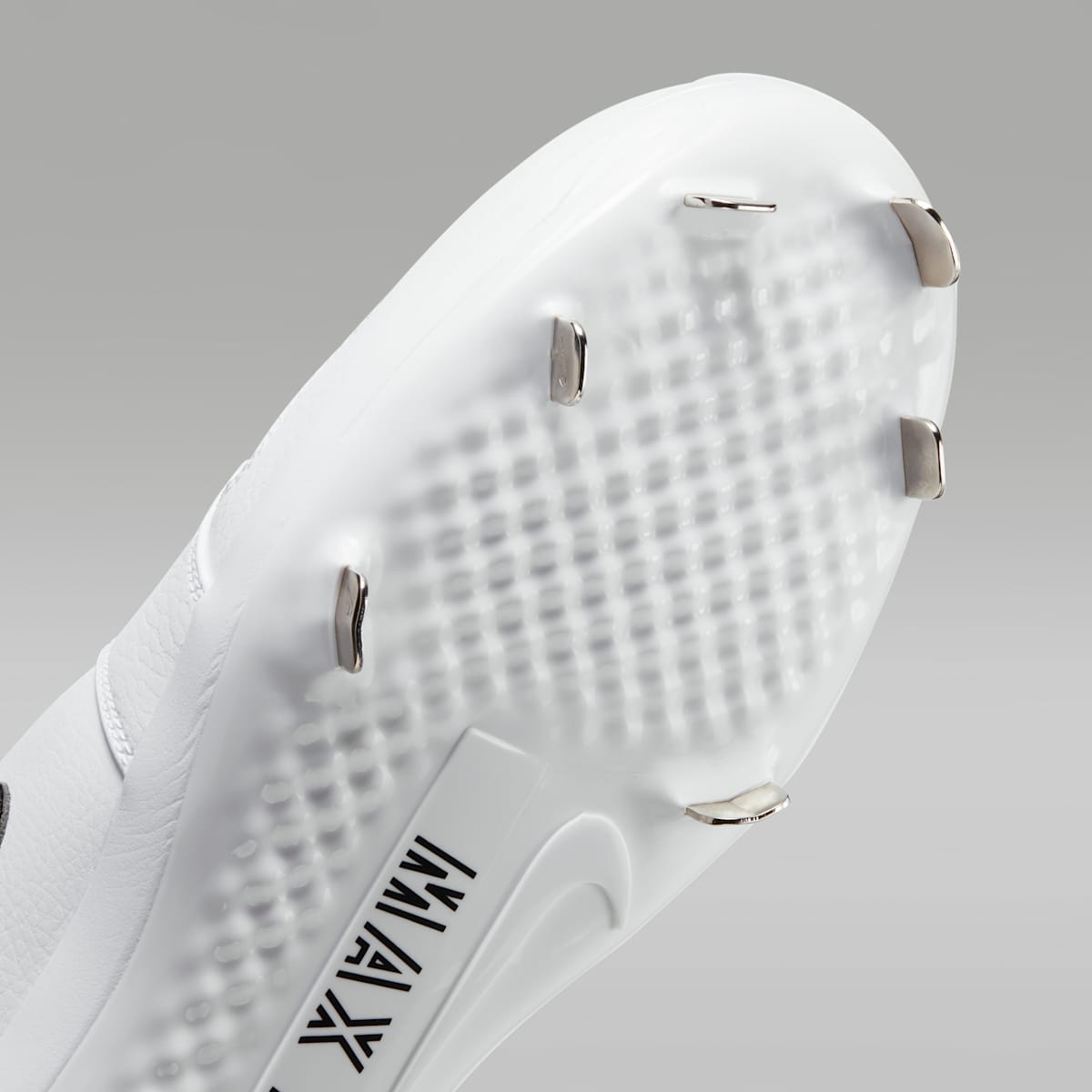 Jordan 1 Retro Metal Men's Baseball Cleats - White/White/Black - Image 7