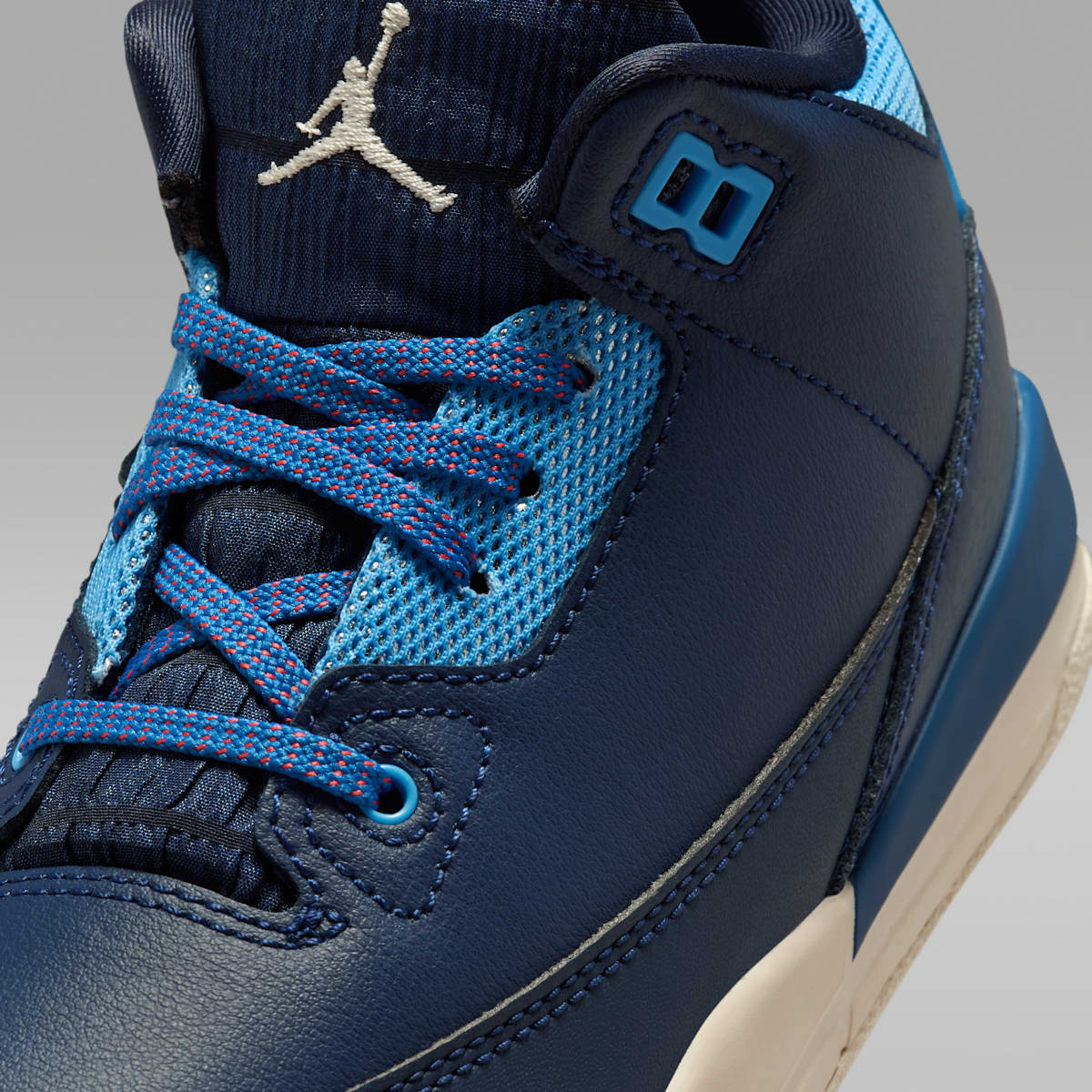Jordan 3 Retro "Sport Renaissance" Little Kids' Shoes - Obsidian/Track Red/Chalk/Chalk - Image 7