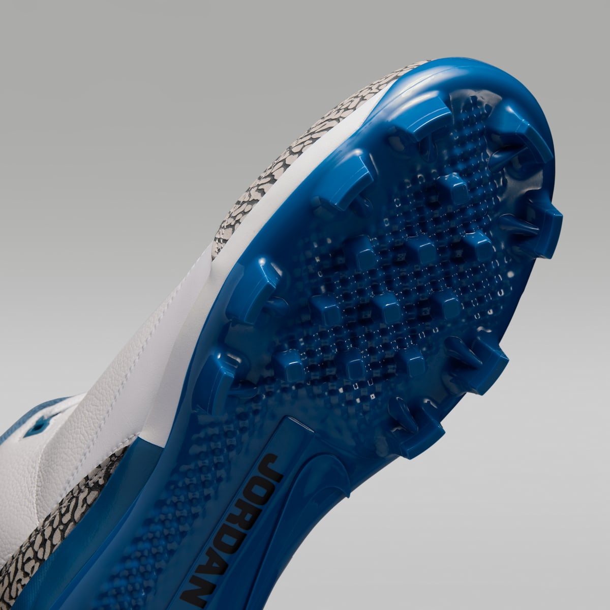 Jordan 3 Retro MCS "True Blue" Men's Baseball Cleats - White/True Blue/Cement Grey/Fire Red - Image 7