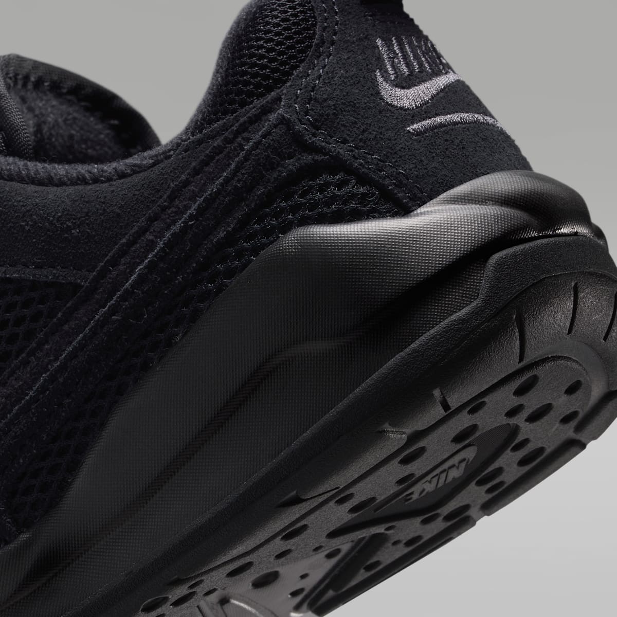 Jordan CMFT Era Big Kids' Shoes - Black/Gym Red/Anthracite/Black
