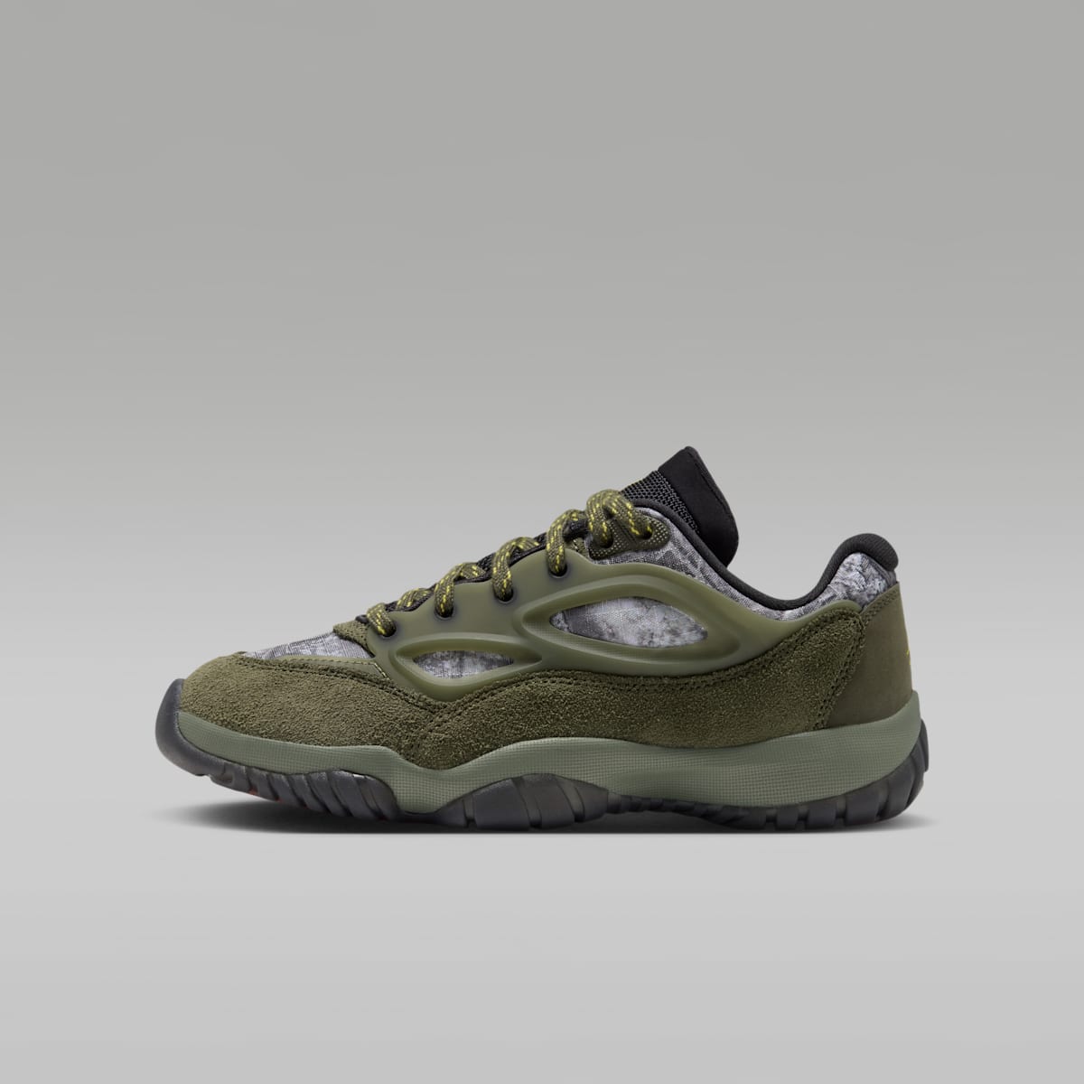 Jordan DMSN 95 Realtree Big Kids' Shoes - Cargo Khaki/Medium Olive/White/Bright Citron