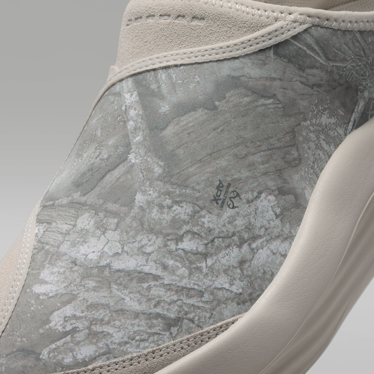 Jordan Future Men's Mules - Light Orewood Brown/Gum Medium Brown/Bright Citron - Image 7
