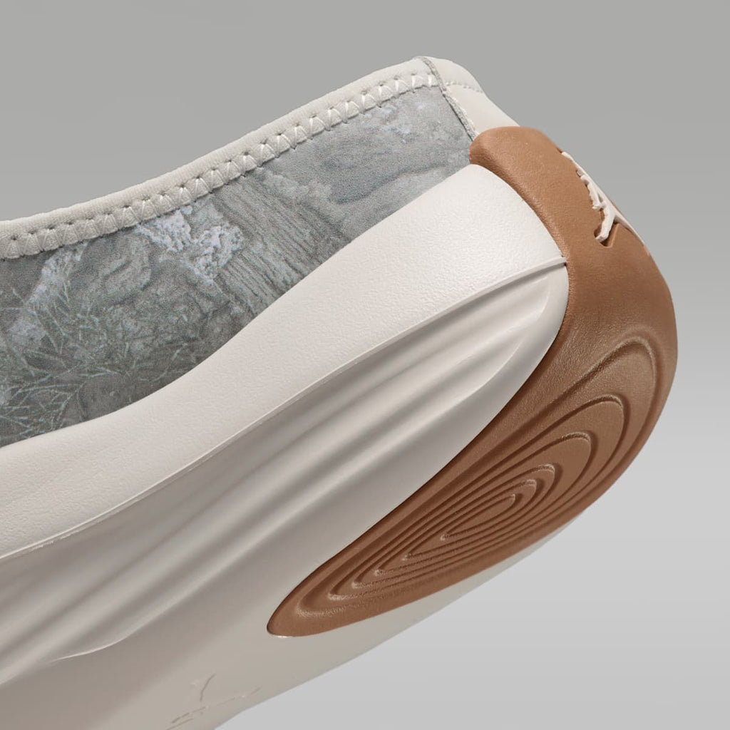 Jordan Future Men's Mules - Light Orewood Brown/Gum Medium Brown/Bright Citron - Image 8