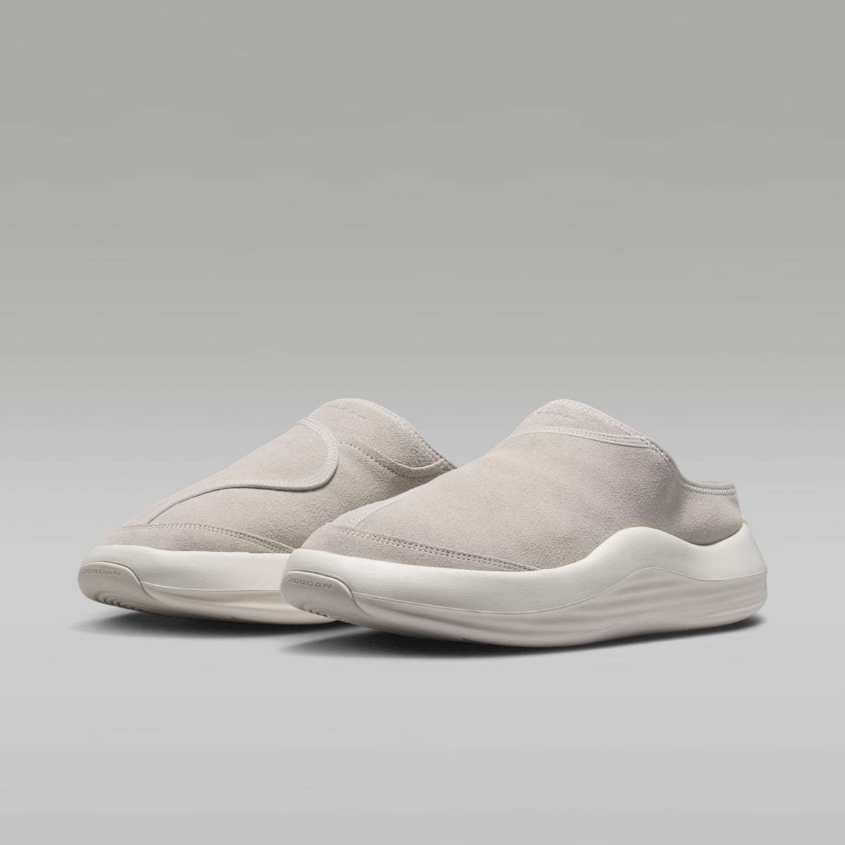 Jordan Future Men's Mules - Light Iron Ore/Swan/Legend Medium Brown - Image 5