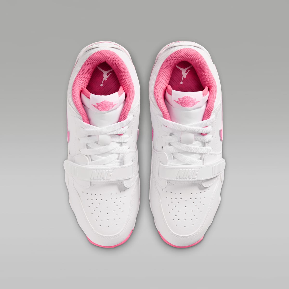 Jordan Legacy 312 Low Little/Big Kids' Cleats - White/White/White/Digital Pink