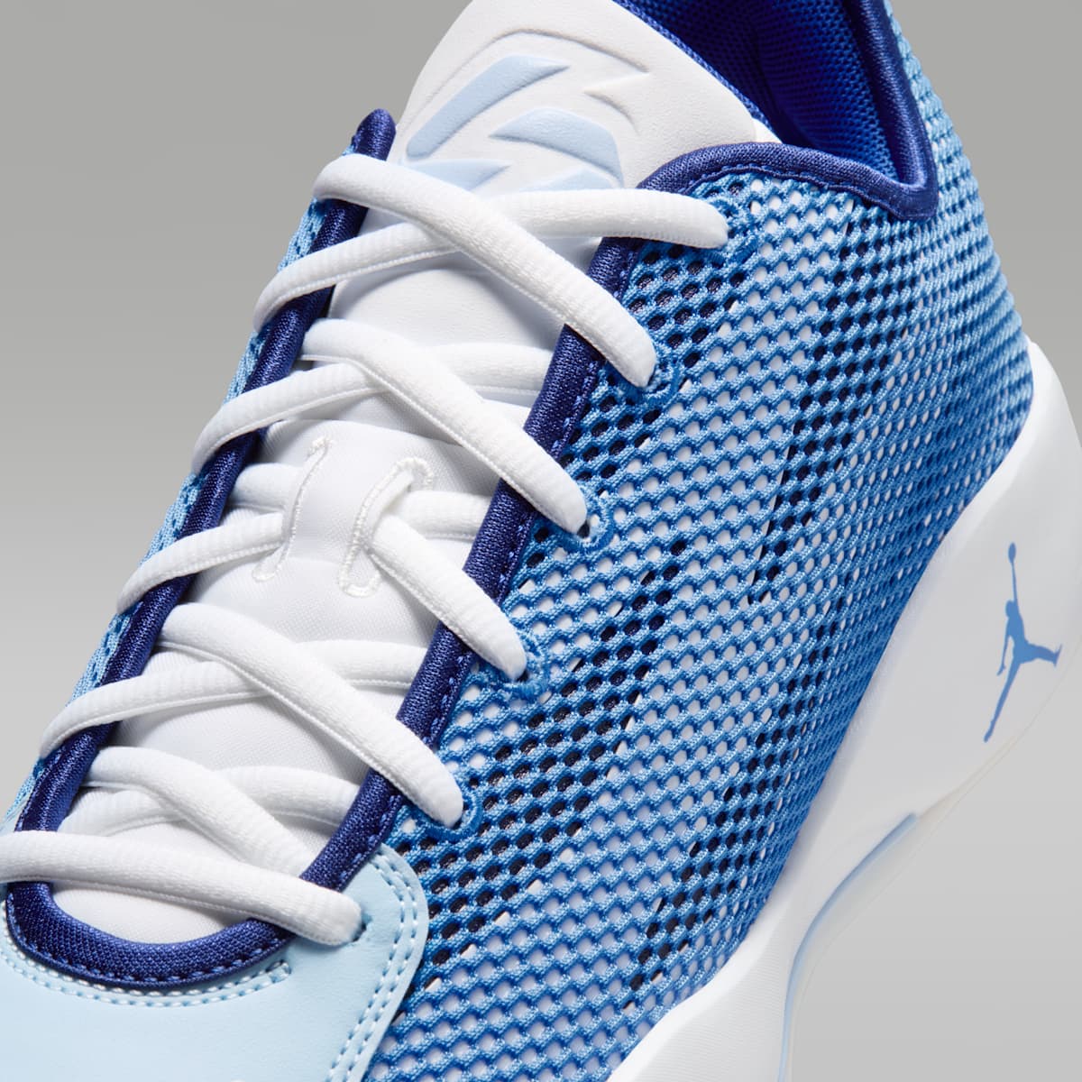 Luka 77 Basketball Shoes - White/Signal Blue/Deep Royal/Psychic Blue - Image 7