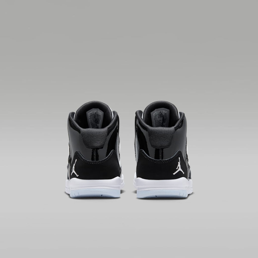 Jordan Max Aura Little Kids' Shoes - Black/White