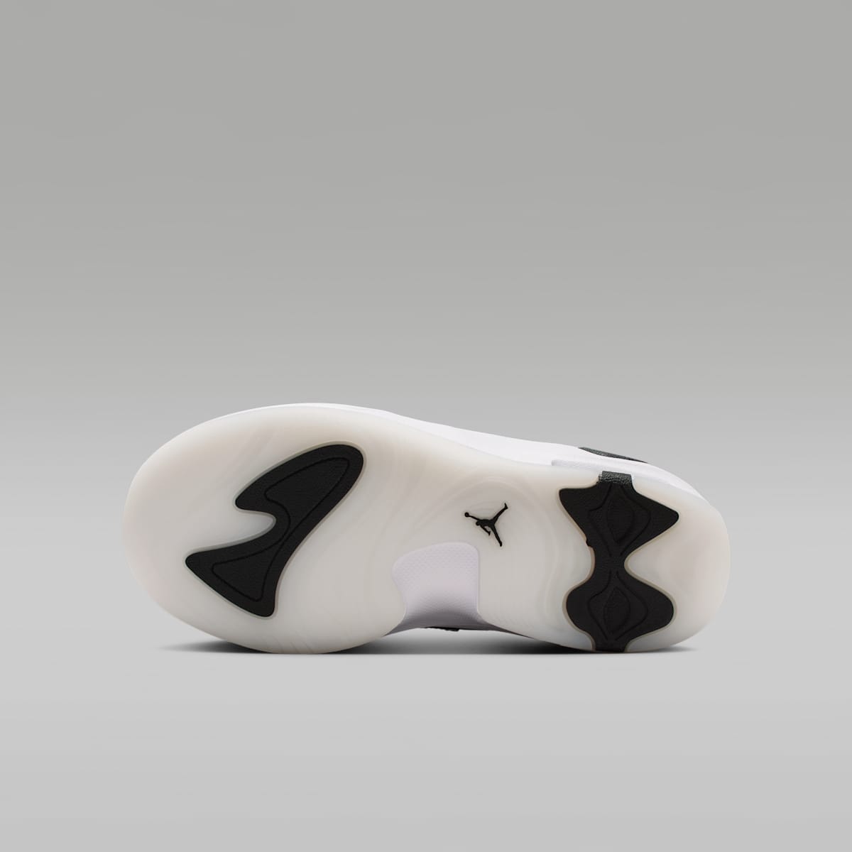 Jordan Max Aura 7 Big Kids' Shoes - White/Summit White/Black
