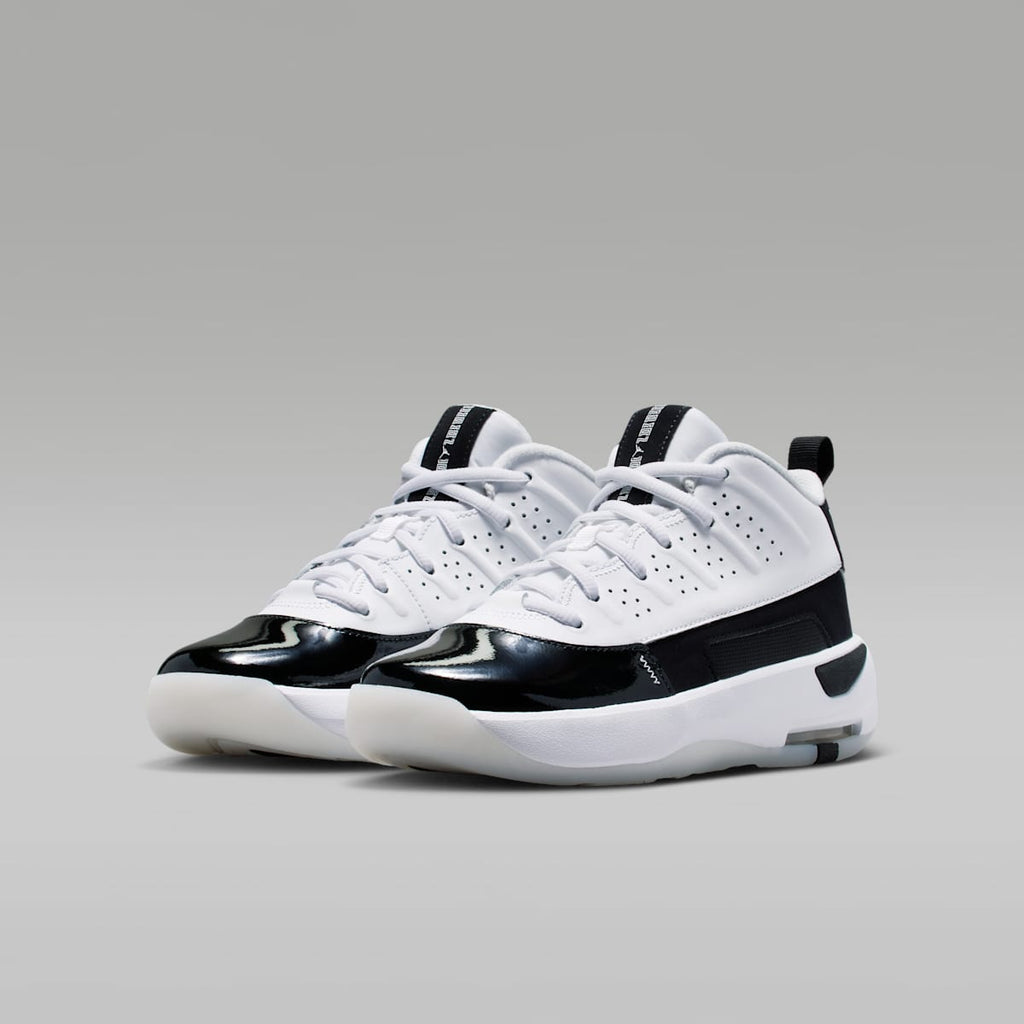 Jordan Max Aura 7 Big Kids' Shoes - White/Summit White/Black