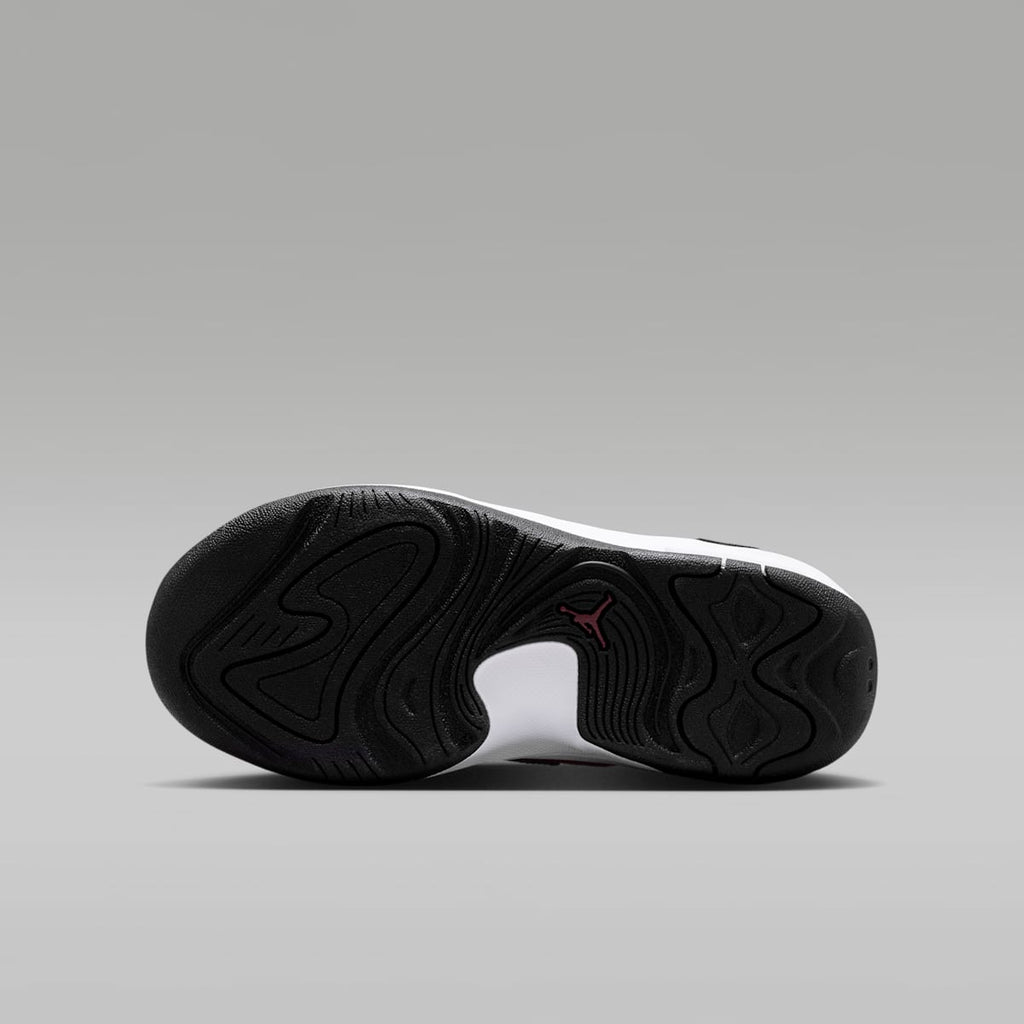 Jordan Max Aura 7 Big Kids' Shoes - Black/White/Varsity Red