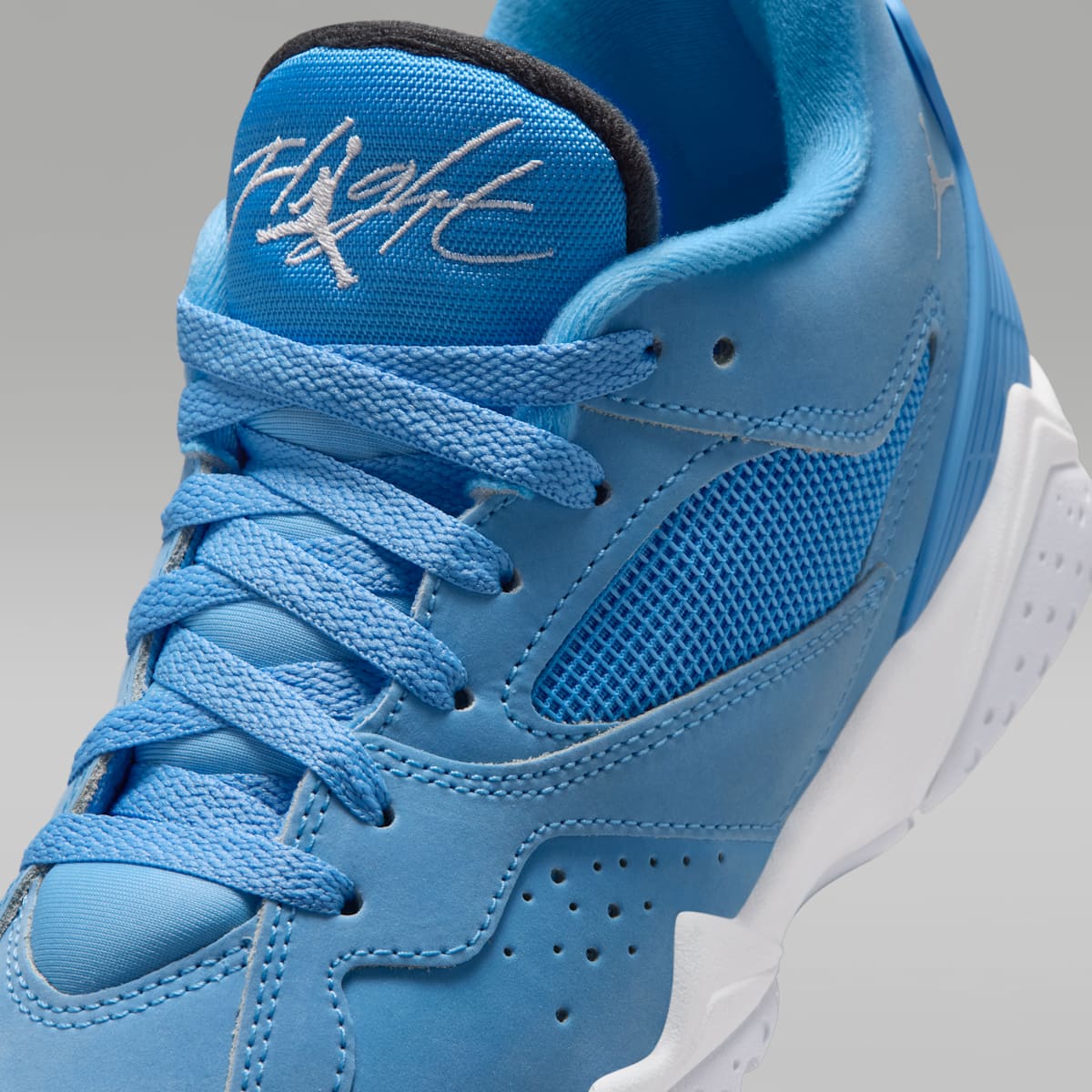 Air Jordan MVP 92 Big Kids' Shoes - University Blue/Black/White - Image 7