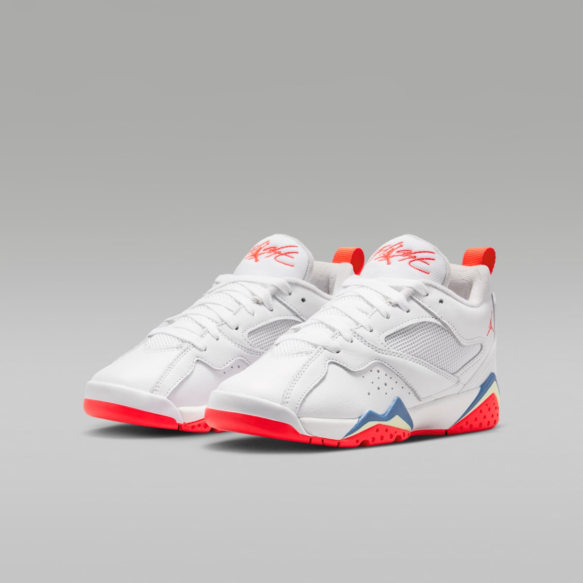 Air Jordan MVP 92 Big Kids' Shoes - White/Vast Grey/Game Royal/Infrared 23 - Image 5