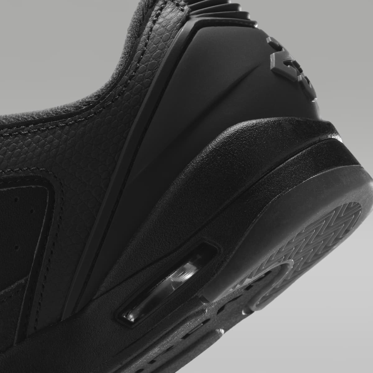 Air Jordan Sixty Plus Low Big Kids' Shoes - Black/Dark Smoke Grey - Image 8