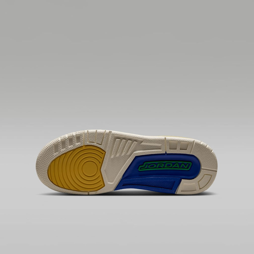 Jordan Spizike Low Big Kids' Shoes - Sail/Old Royal/Phantom/Lucky Green - Image 2