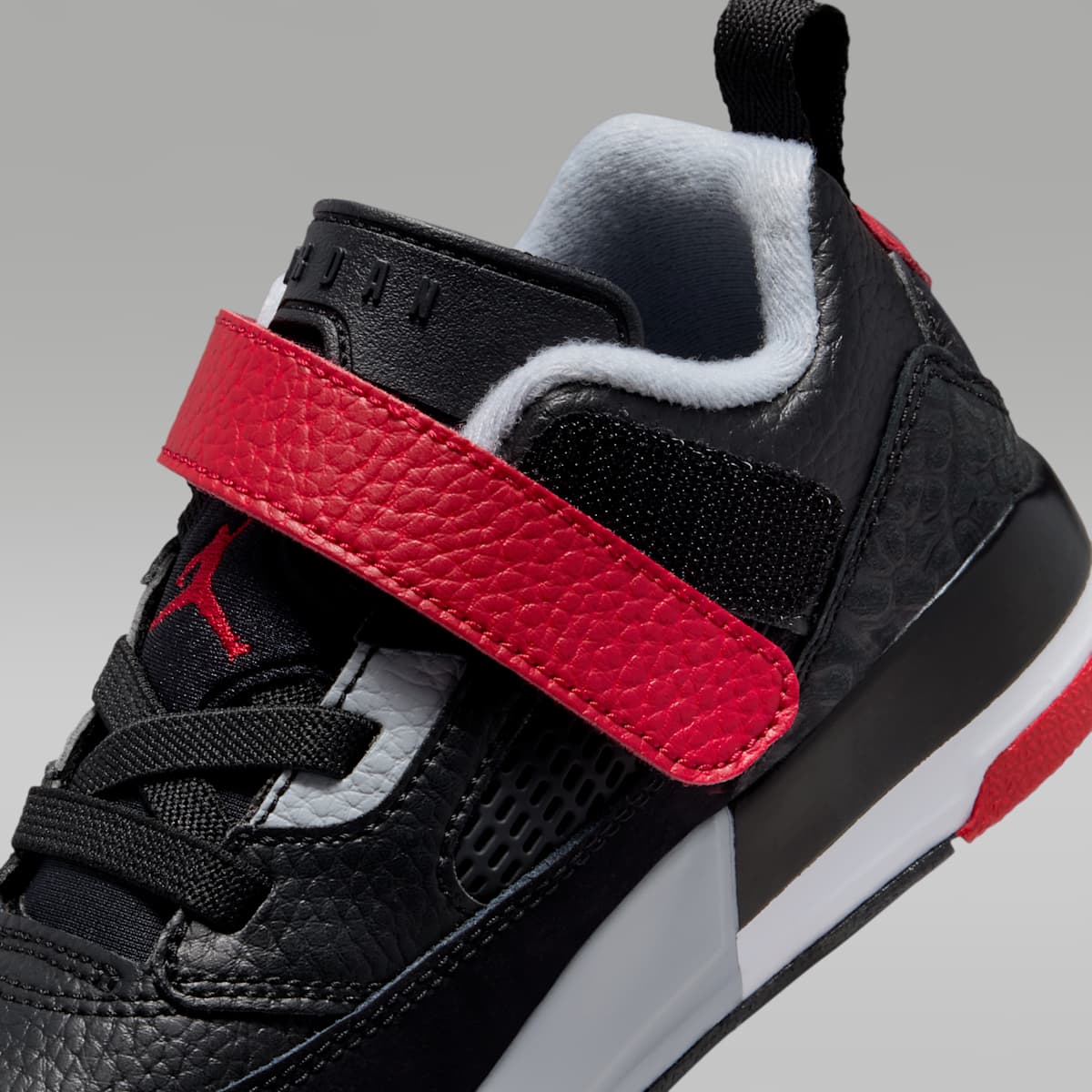 Jordan Spizike Low Little Kids' Shoes - Black/Wolf Grey/White/Gym Red - Image 9