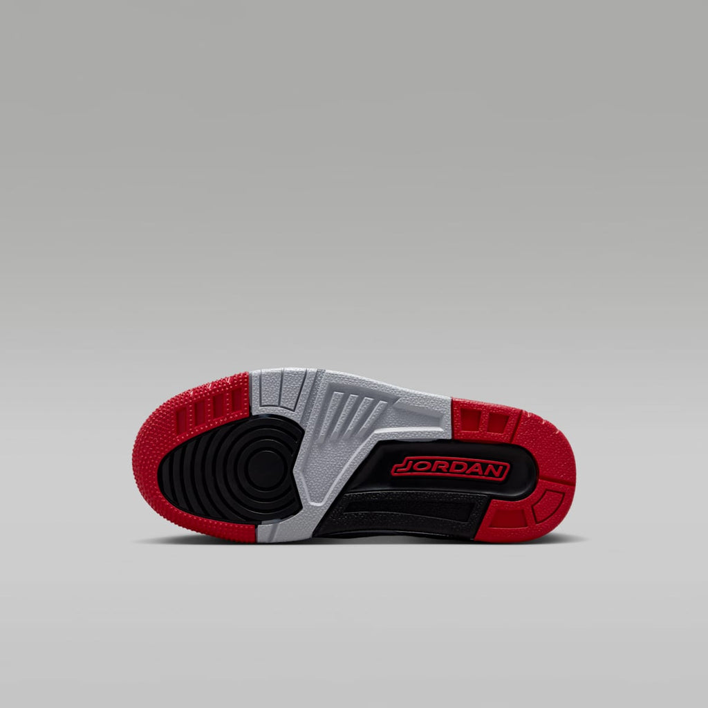 Jordan Spizike Low Little Kids' Shoes - Black/Wolf Grey/White/Gym Red - Image 2