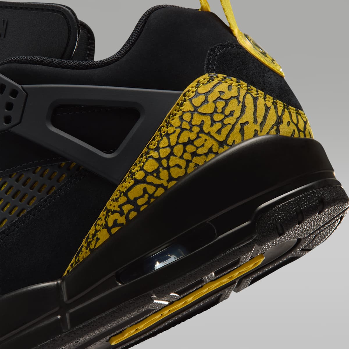Jordan Spizike Low Men's Shoes - Black/Speed Yellow/Speed Yellow/Black - Image 8