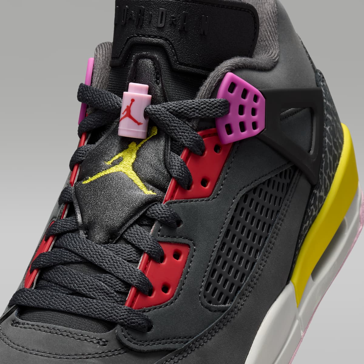 Jordan Spizike Low Men's Shoes - Anthracite/Black/Wolf Grey/University Red - Image 7