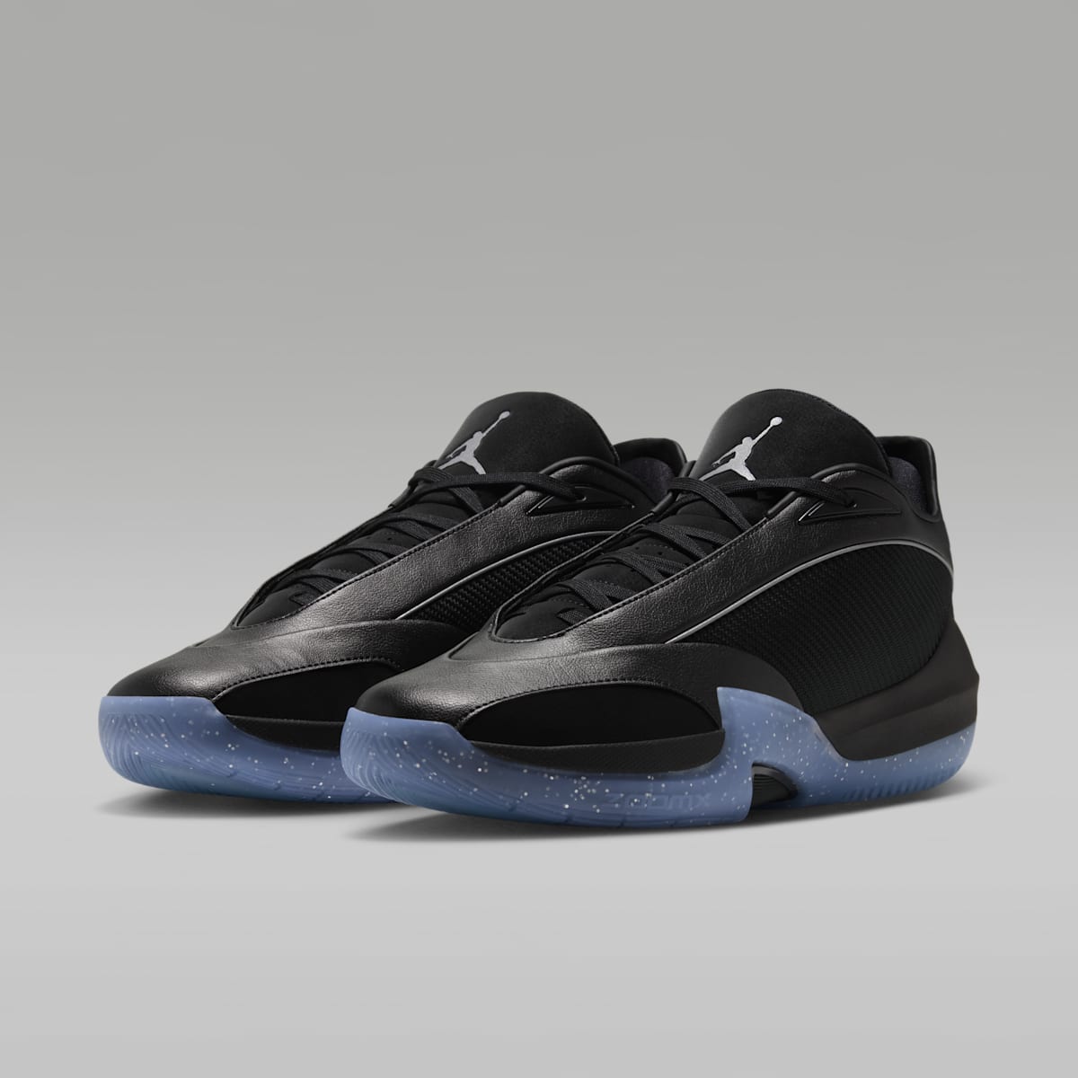 Jordan Triangle Basketball Shoes - Black/Metallic Silver - Image 5