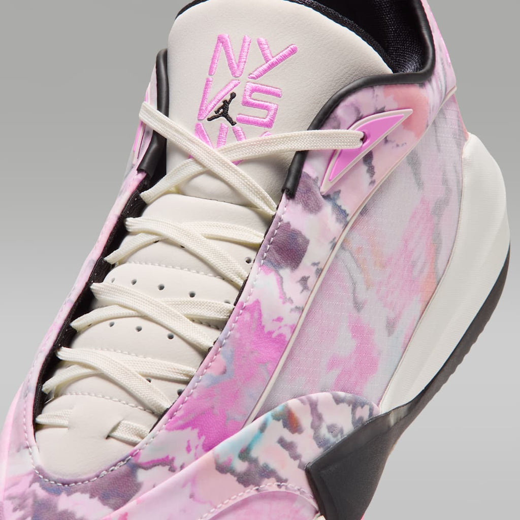 Jordan Triangle Basketball Shoes - Sail/Black/Pink Beam - Image 7