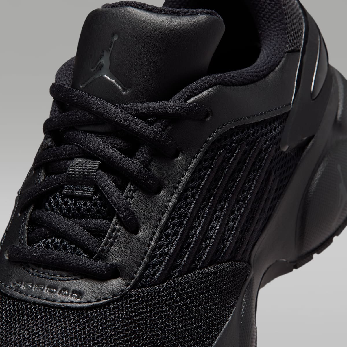 Jordan Trunner Flow Big Kids' Shoes - Black/Dark Smoke Grey - Image 7
