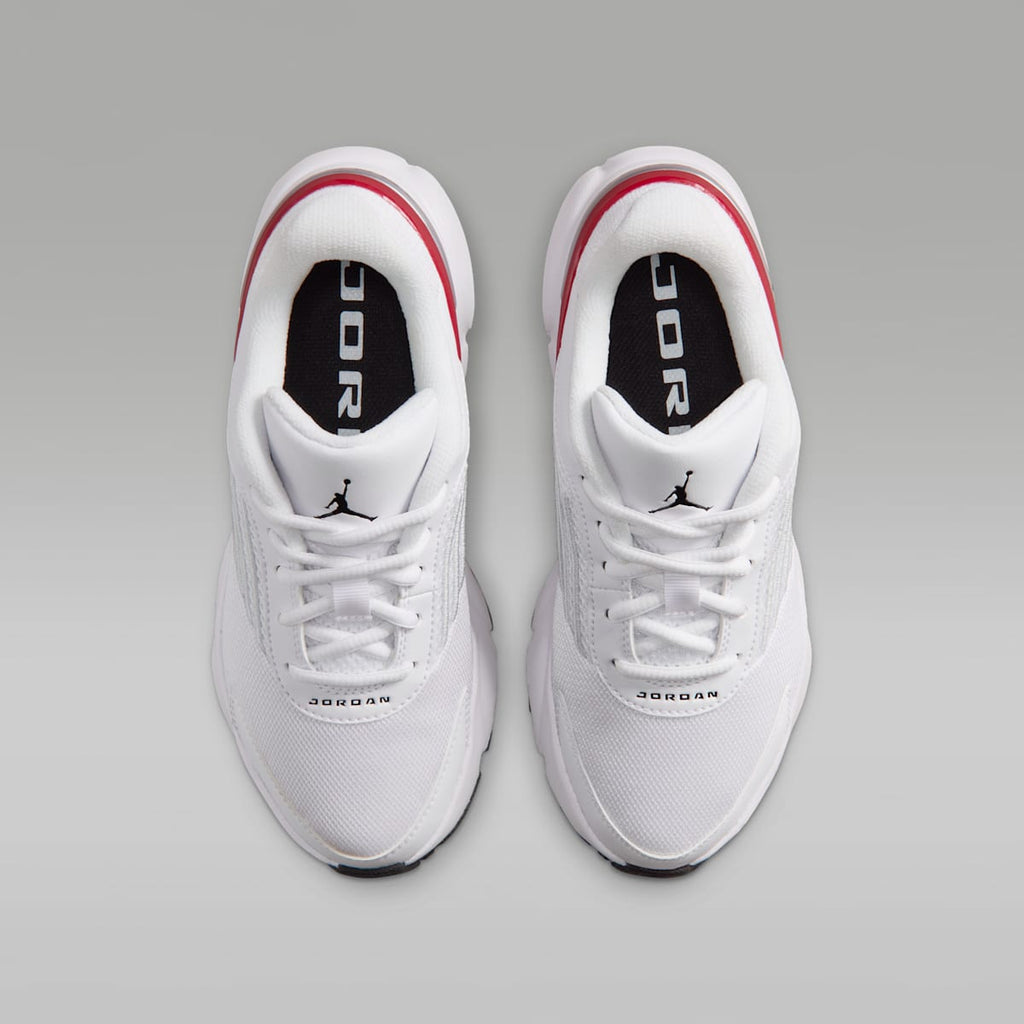 Jordan Trunner Flow Big Kids' Shoes - White/Gym Red/Metallic Silver/Black - Image 4