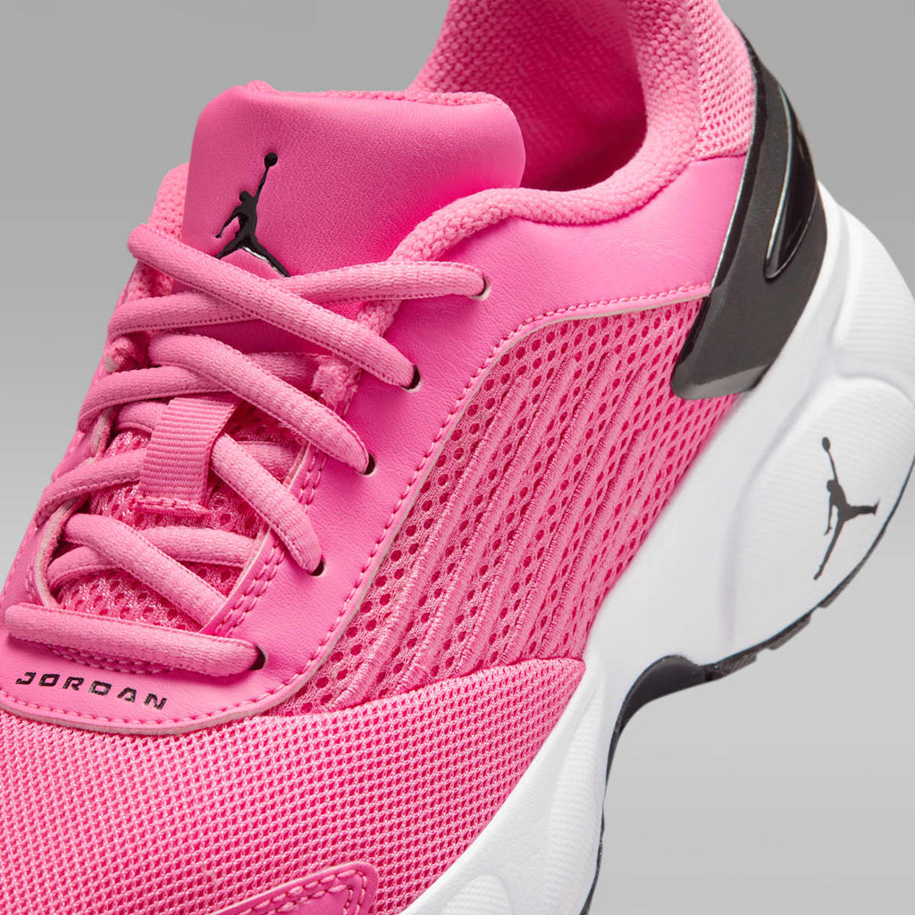 Jordan Trunner Flow Big Kids' Shoes - Pinksicle/White/Black - Image 7