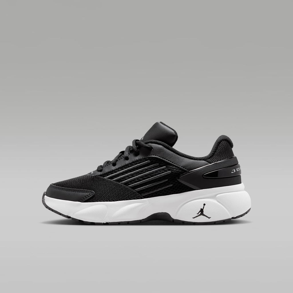 Jordan Trunner Flow Big Kids' Shoes - Black/Anthracite/White - Image 1