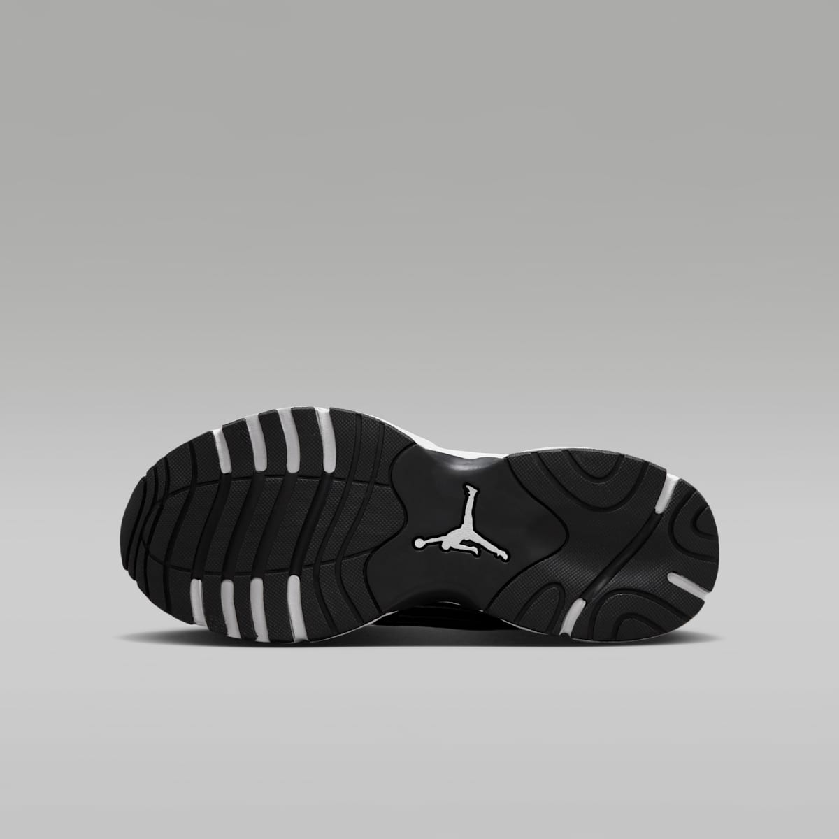 Jordan Trunner Flow Big Kids' Shoes - Black/Anthracite/White - Image 2