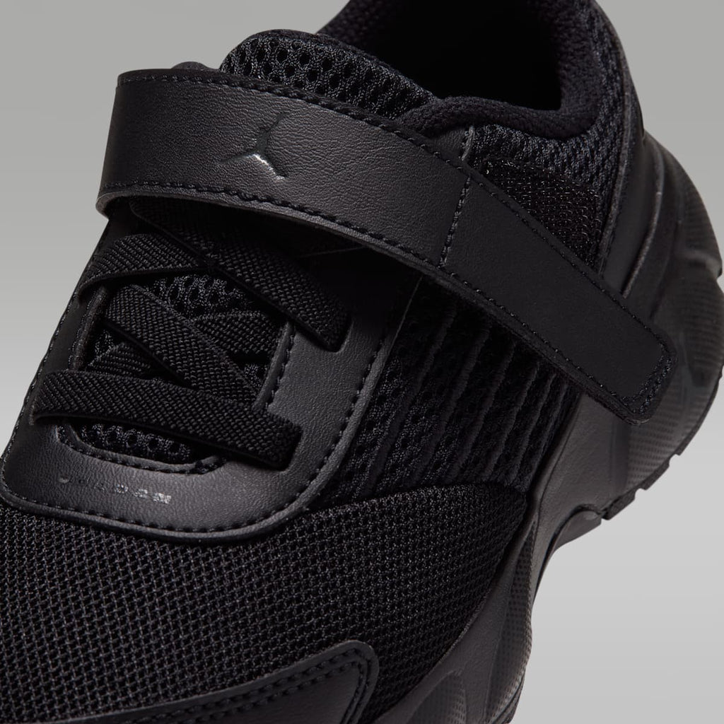 Jordan Trunner Flow Little Kids' Shoes - Black/Dark Smoke Grey