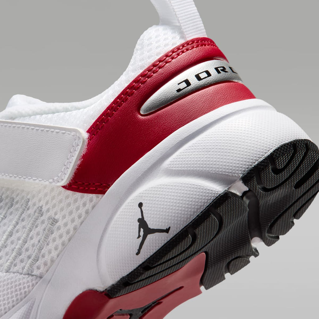 Jordan Trunner Flow Little Kids' Shoes - White/Gym Red/Metallic Silver/Black - Image 8