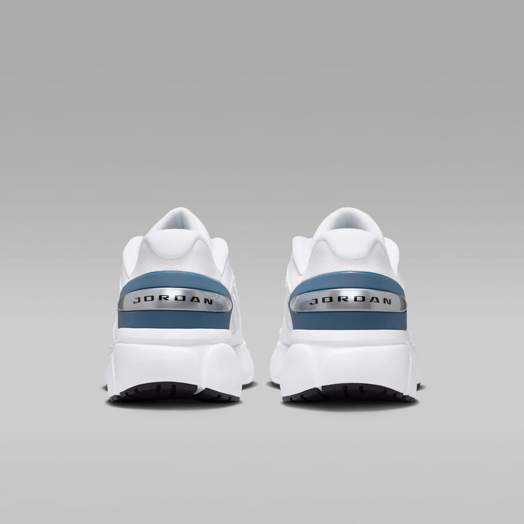 Jordan Trunner Flow Men's Shoes - White/True Blue/Black/Fire Red - Image 6
